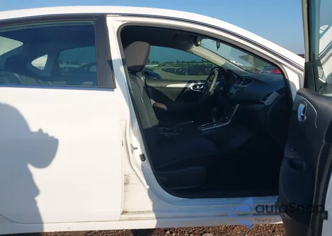 2015 Nissan Sentra Fe+ S/S/Sl/Sr/Sv z USA, uszkodzony, nr VIN 3N1AB7AP7FL659145